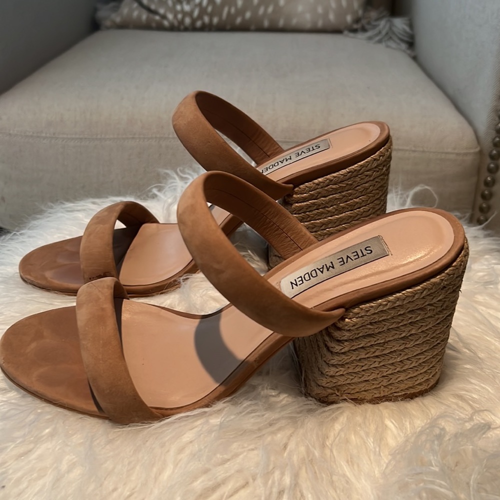 Steve Madden Marcella sandals size 8 tan